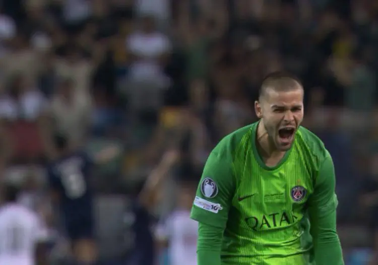 巴黎圣日耳曼力克曼城，阿扎尔扑点救主欧冠